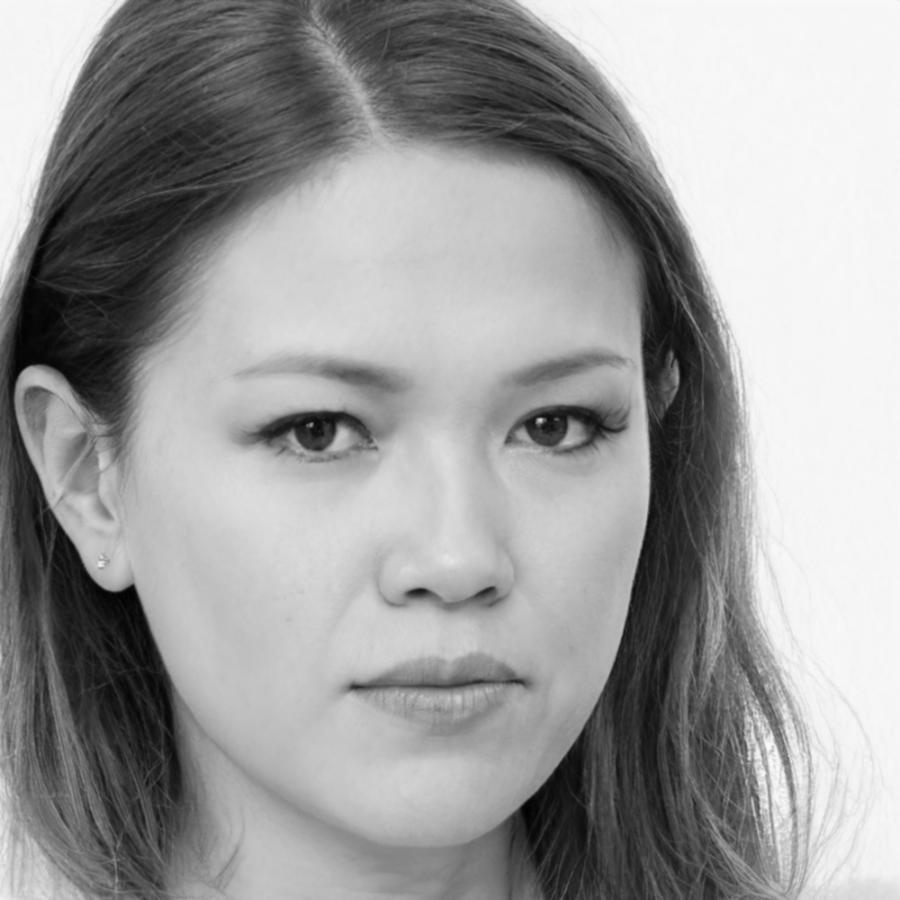 Portrait of Sienna Kovač, programming student who successfully completed the practical curriculum
